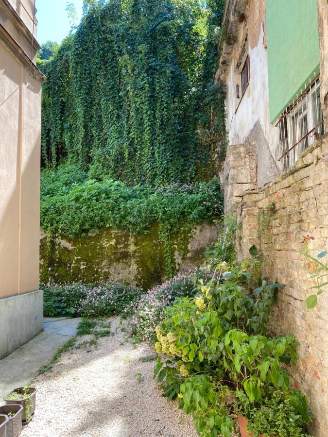 West Studio Apartment Sarajevo Exterior photo